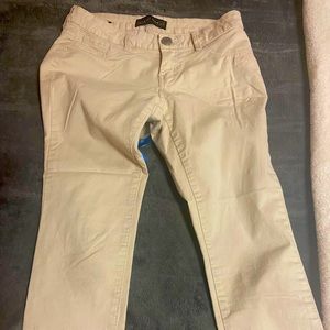 Almost Famous Skinny Capris